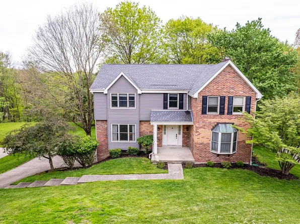 10282 Twin Hill Rd, Wexford, PA 15090