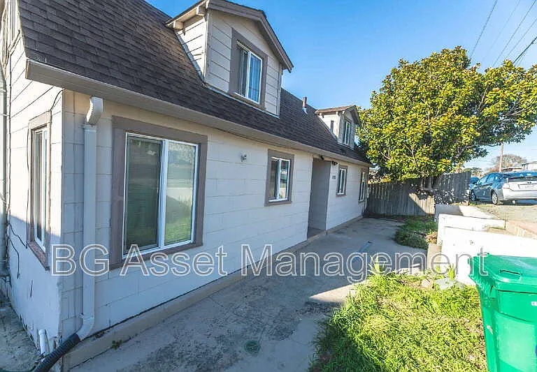 1723 Bayo Vista Ave — Photo 29