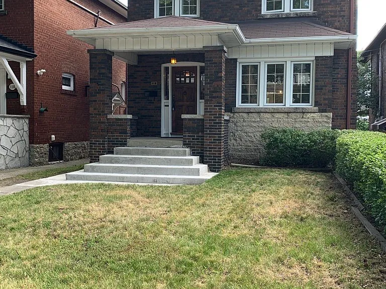 112 Clendenan Ave — Photo 2