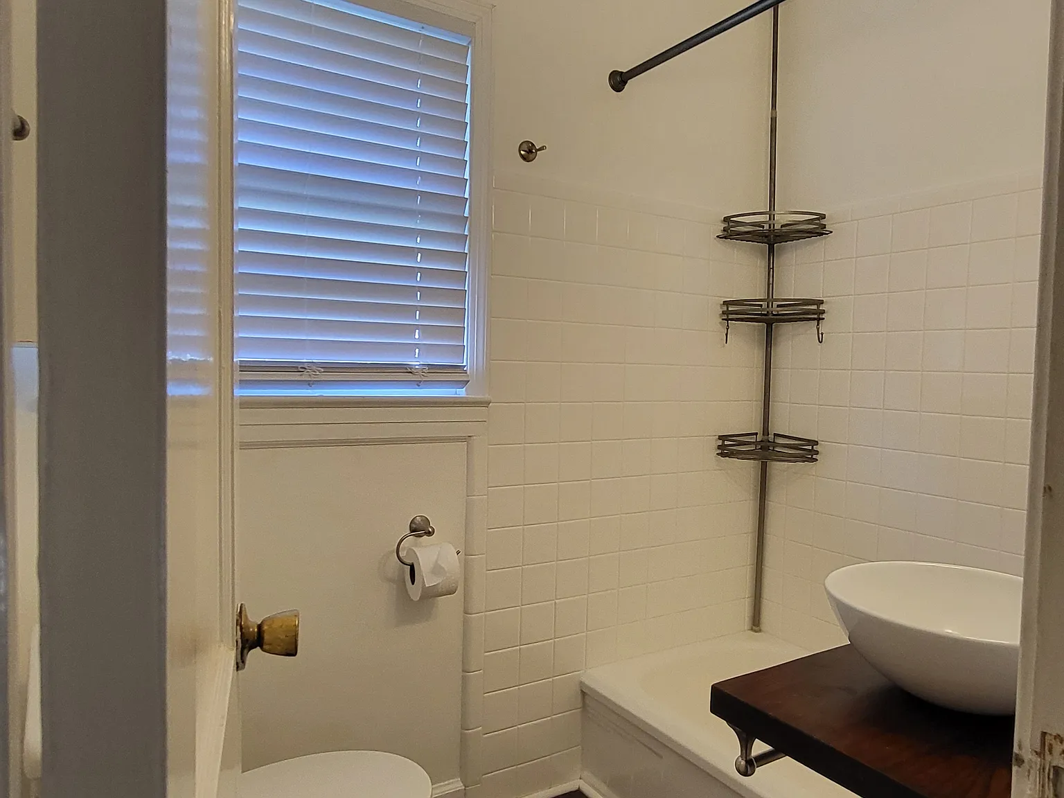 3 bed, 1008 sqft, $1,675 — Photo 4