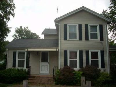 309 Rhodes Ave, Big Rock, IL, 60511
