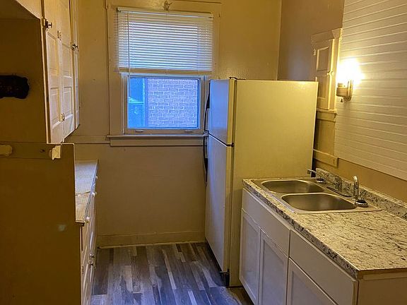 5th image of 2676 Sturtevant Ave #2678