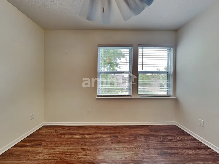 9951 Sapphire Berry Ln — Photo 11