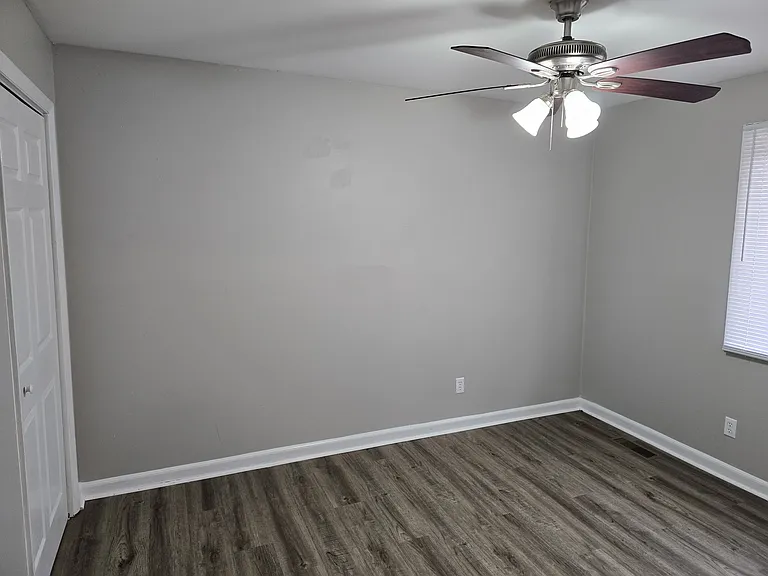 730 Lippencott St — Photo 9