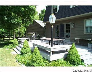 5th image of 7310 Barberry Ln