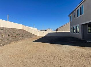 18298 Sunnyday Dr, Riverside, CA 92508