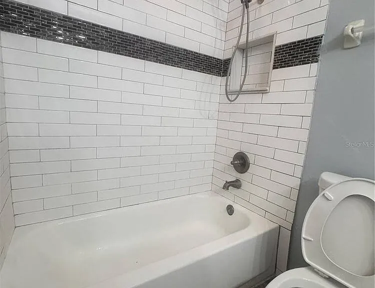 205 Eden Ln #E — Photo 20