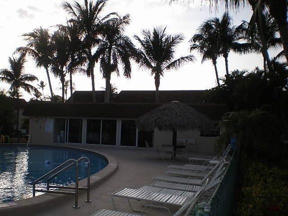 3rd image of 240 N Collier Blvd APT D3