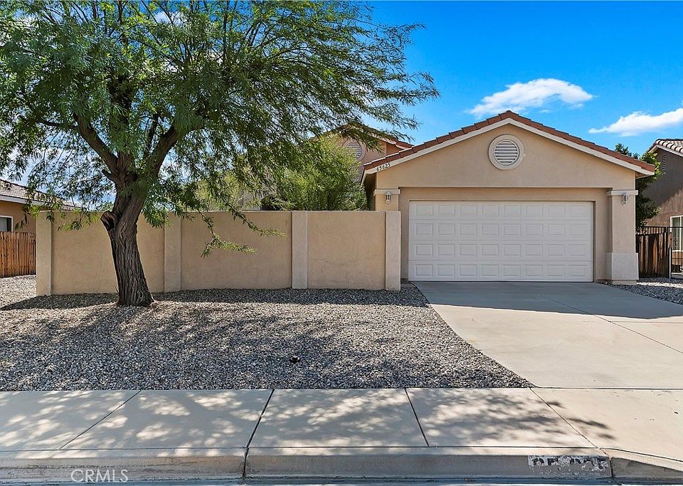 1st image of 65625 Avenida Cadena