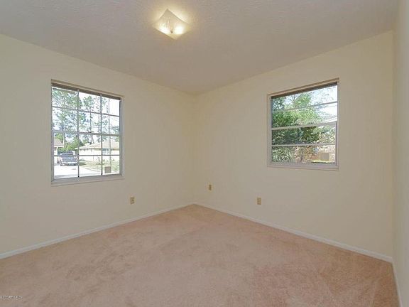 4th image of 11680 Starfish Ave