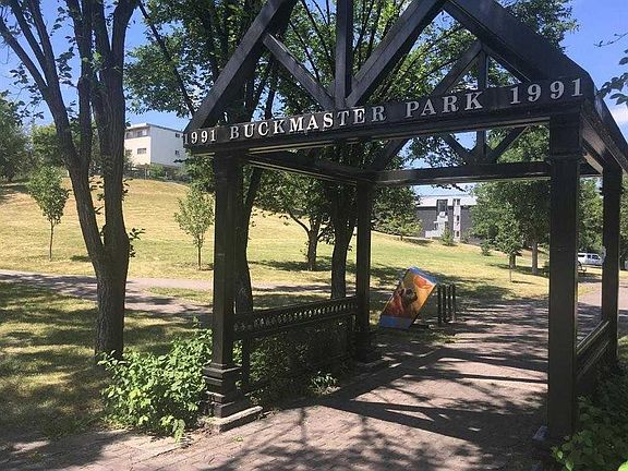 4th image of 2310 17th St SW