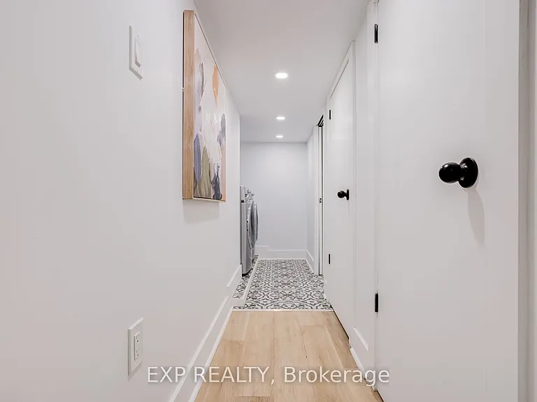 146 Hanson St — Photo 33