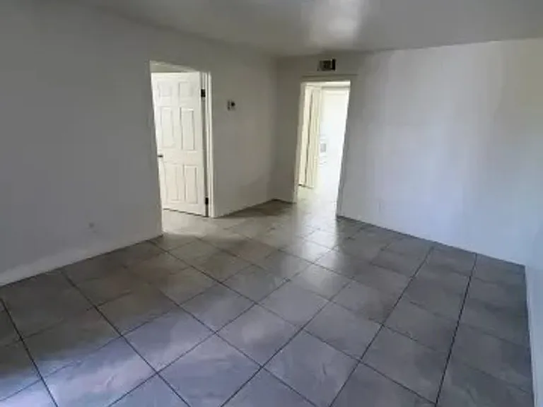 15755 Cottonwood St — Photo 3