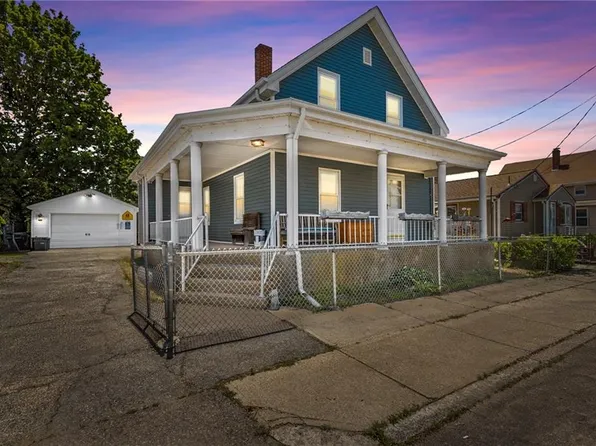 112 Owen Ave, Pawtucket, RI 02860