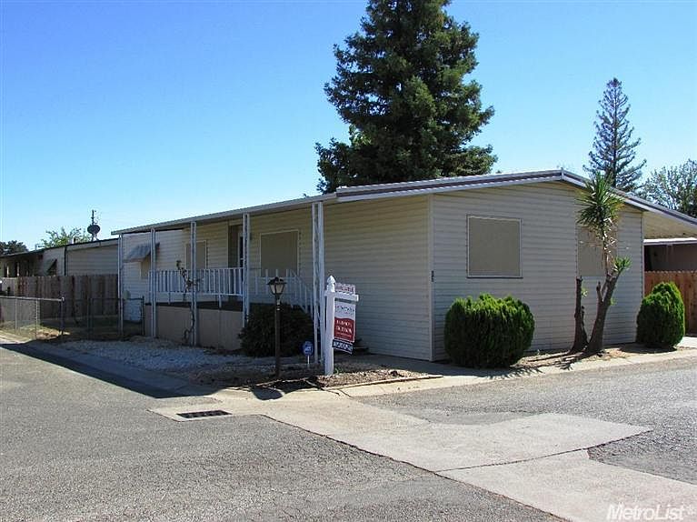 1st image of 6057 Griffith Ave Space 12