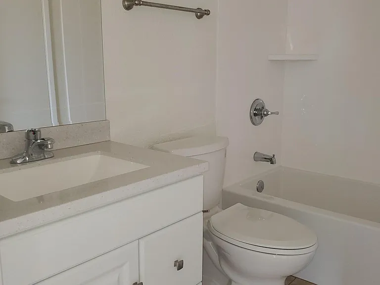 6320 W Carol Ave — Photo 15