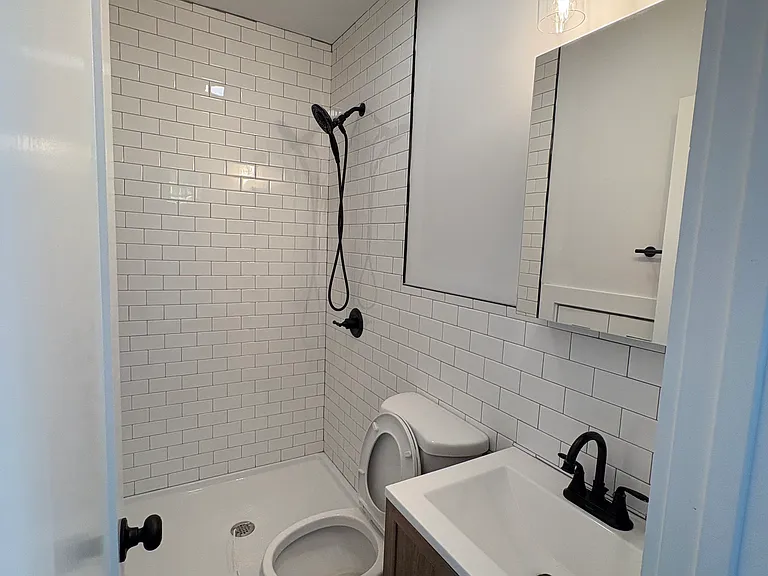 73 W Pierpont St — Photo 5