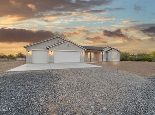 4063 W MOON DUST Trail, San Tan Valley, AZ 85144