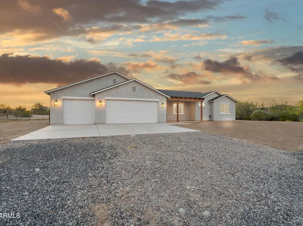 4063 W MOON DUST Trail, San Tan Valley, AZ 85144