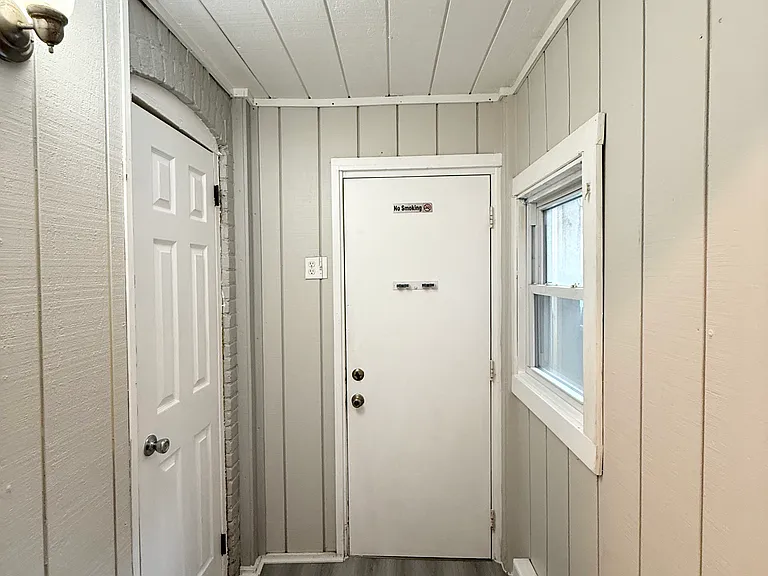 33 N Franklin St #1 — Photo 10
