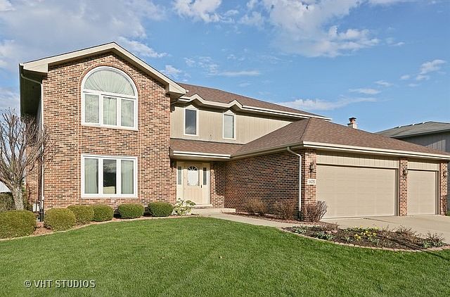 1st image of 14715 S Golden Oak Dr