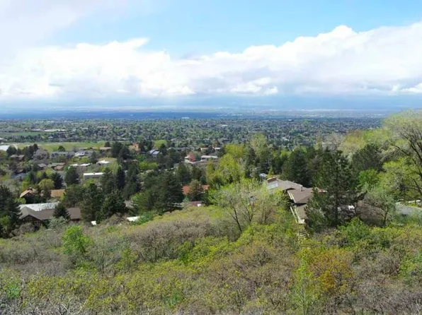 3720 E Golden Oaks Dr, Cottonwood Heights, UT 84121