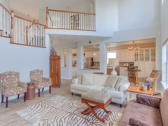 3rd image of 8601 Ashton Pl NE