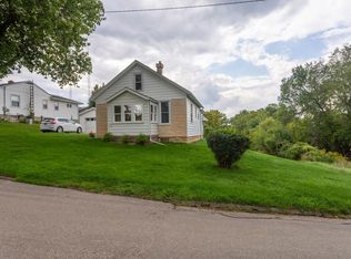 3121 Brunswick St, Dubuque, IA 52001