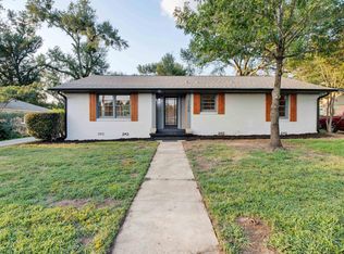 1300 Sunset Dr, Tyler, TX 75701