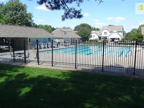Neighborhood Pool with ADDITIONAL $140 a year HOA.