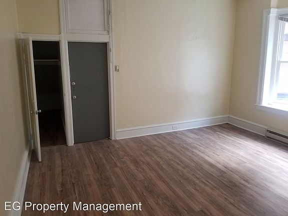 2nd image of 1111 W Lehigh Ave APT 1R