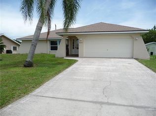 865 Kennwood Ter, Port Charlotte, FL 33948