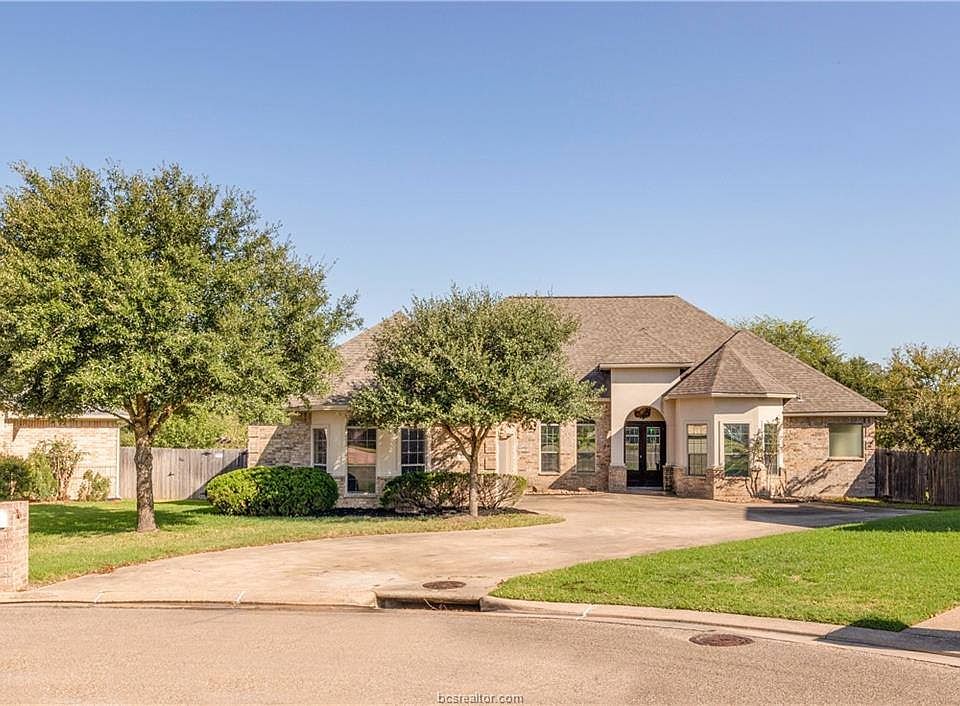 1st image of 3701 Bridle Ct