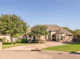 3701 Bridle Ct, College Station, TX 77845