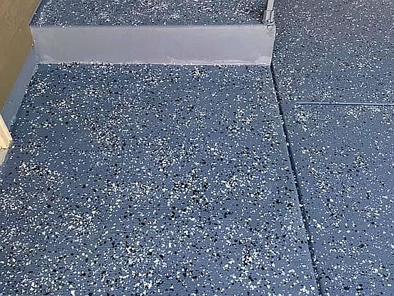 4th image of 4212 Yuma Dr