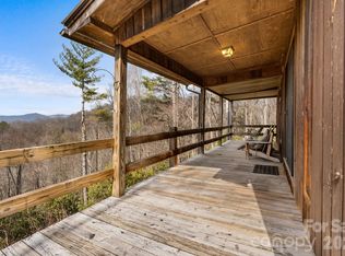 236 Valleyview Dr, Aquone, NC 28781