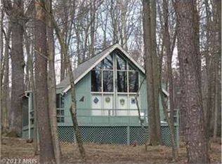 469 The Woods Rd, Hedgesville, WV 25427