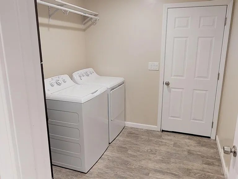 1751 Catalina Blvd — Photo 16