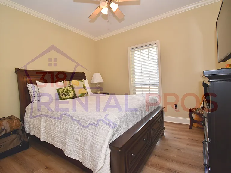 1119 Lisa Ln — Photo 24