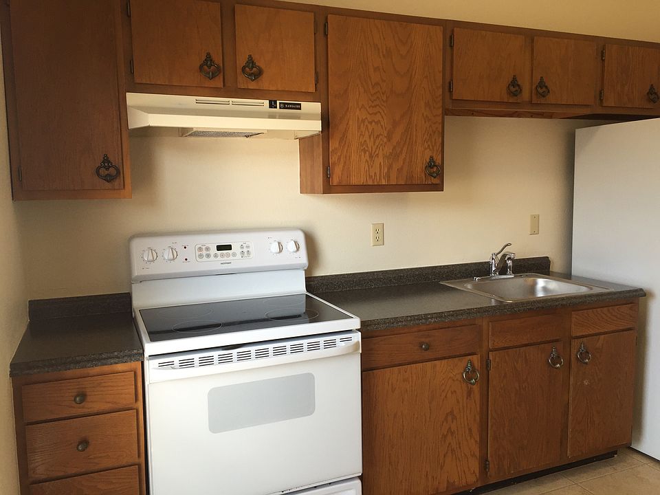 1st image of 3119 Hillrise Dr