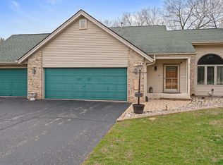 206 Autumnwood Dr, Rockton, IL 61072