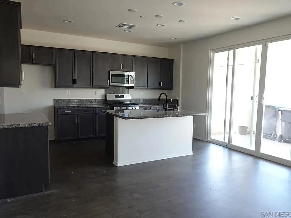 32764 Jaenichen Ln, Menifee, CA 92584 | Zillow