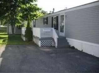 21 Sleepy Hollow Trailer Park, Newmarket, NH 03857