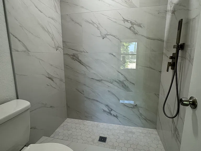 Full Bath