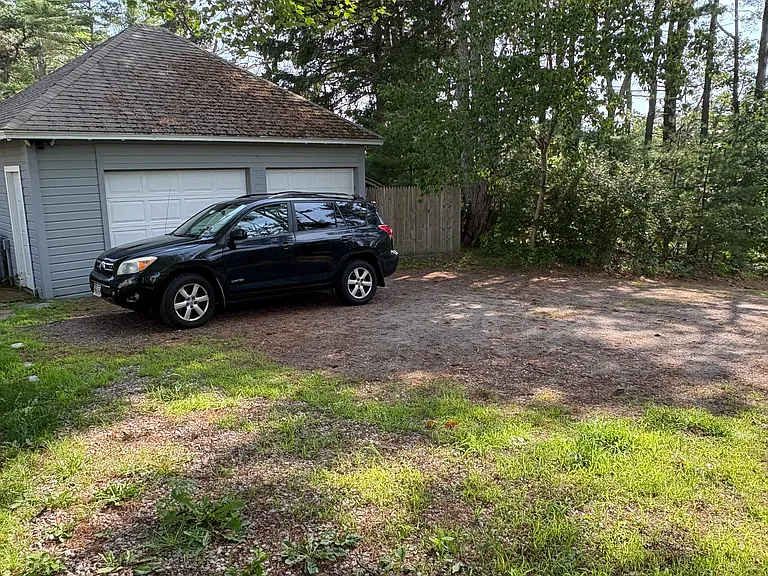 219 Seaside Ave — Photo 13