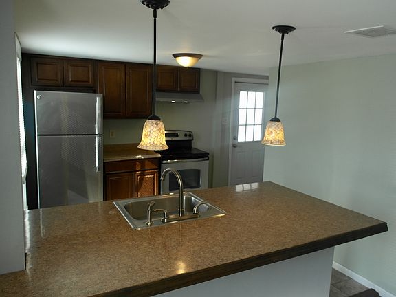 5th image of 70-72 Center St #70B