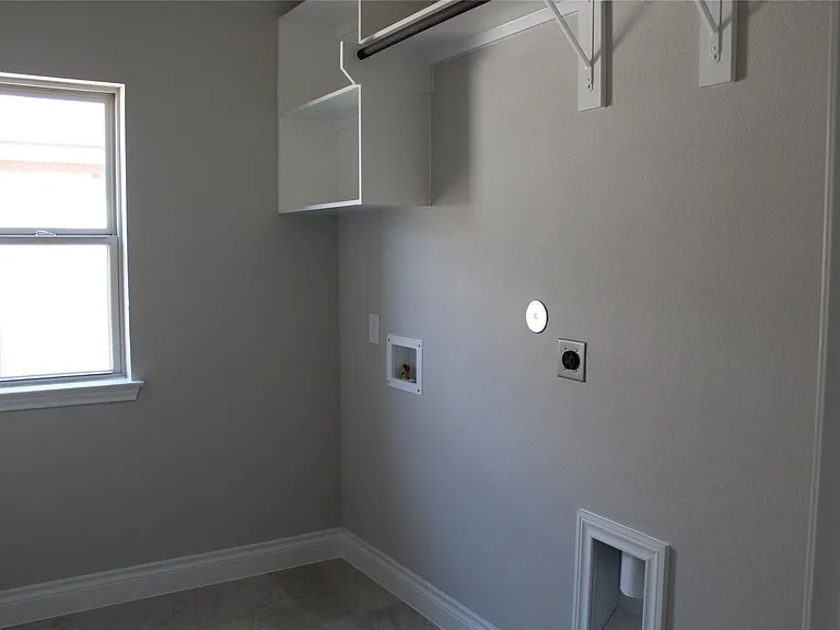 1335 Paradise Creek Ln — Photo 20