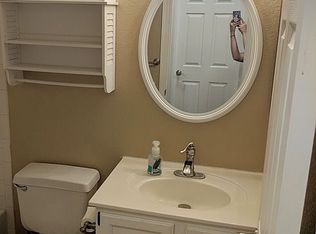 10050 E English Woods Rd, Tucson, AZ 85748