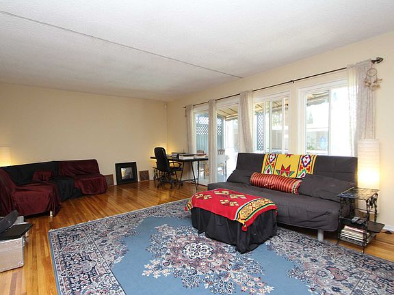 4th image of 6130 Coldwater Canyon Ave Unit 10