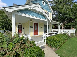 471 Main St APT 1, Northport, NY 11768
